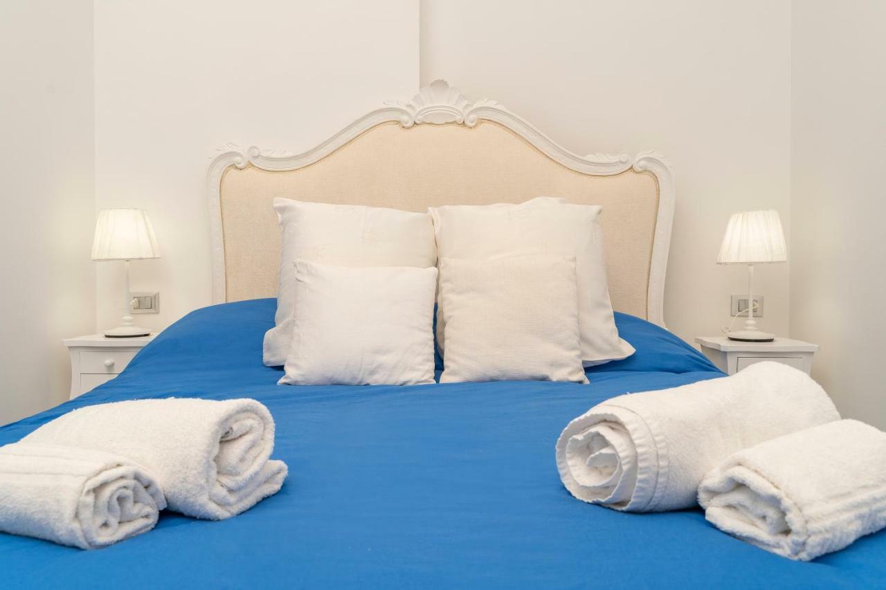 Napulitandream Hotel Napels Buitenkant foto